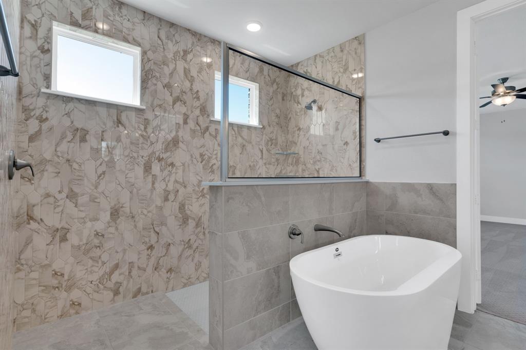 1909 Comanche Drive Property Photo 12