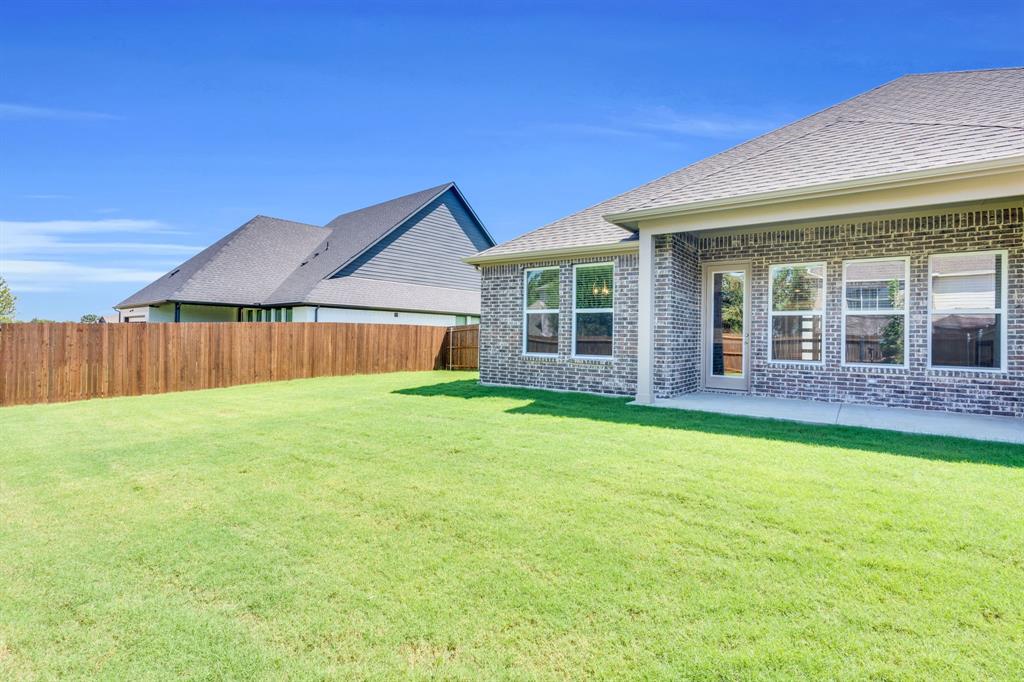 1909 Comanche Drive Property Photo 27