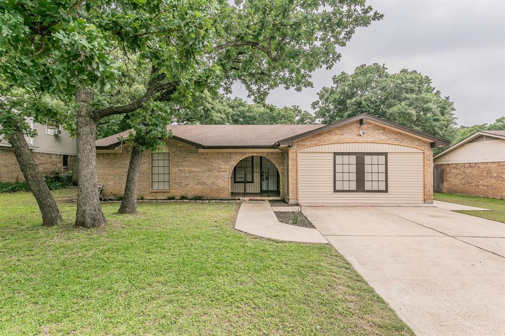 4212 Oak Country Drive Property Photo 1