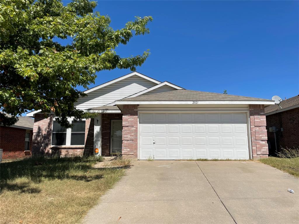 2021 Navada Way Property Photo 1