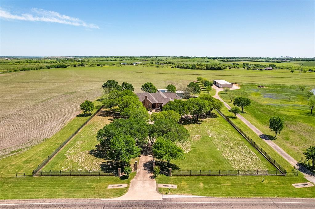 5002 Fm 1722 Property Photo 1