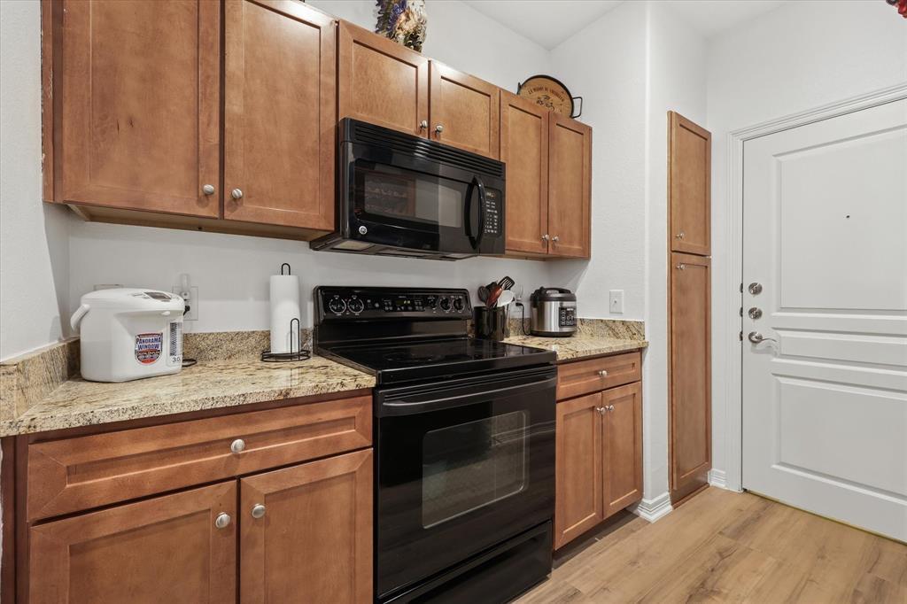 330 Las Colinas Boulevard 272 Property Photo 7