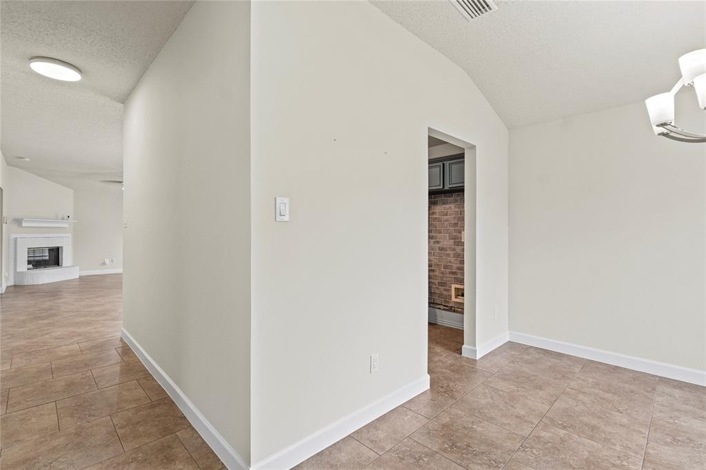 907 Valdez Drive Property Photo 10