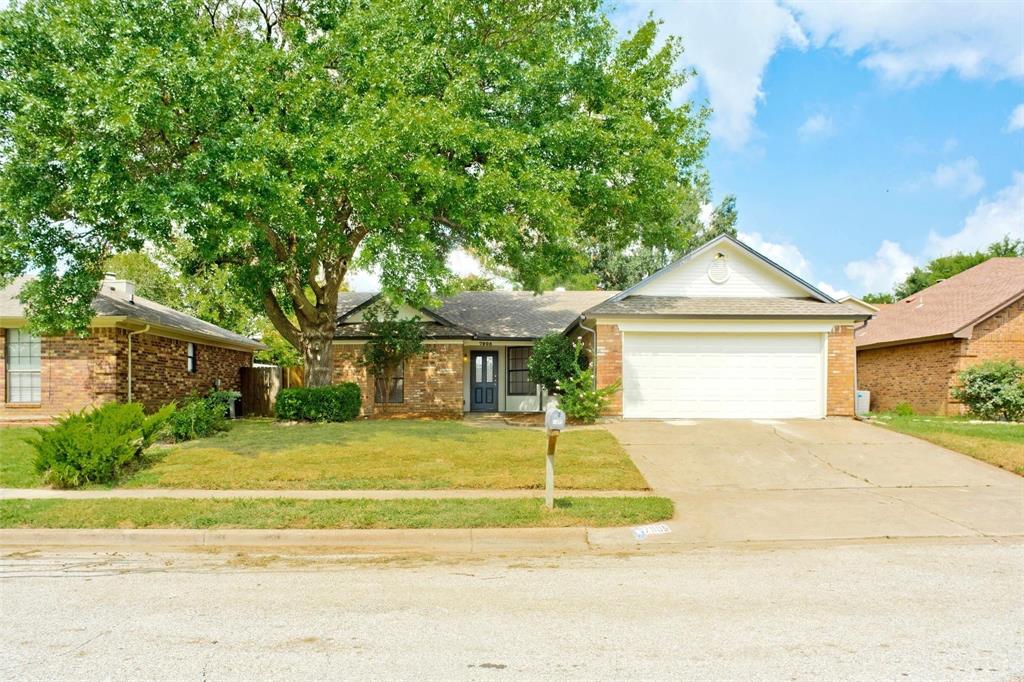 7905 Lazy Brook Drive Property Photo 1