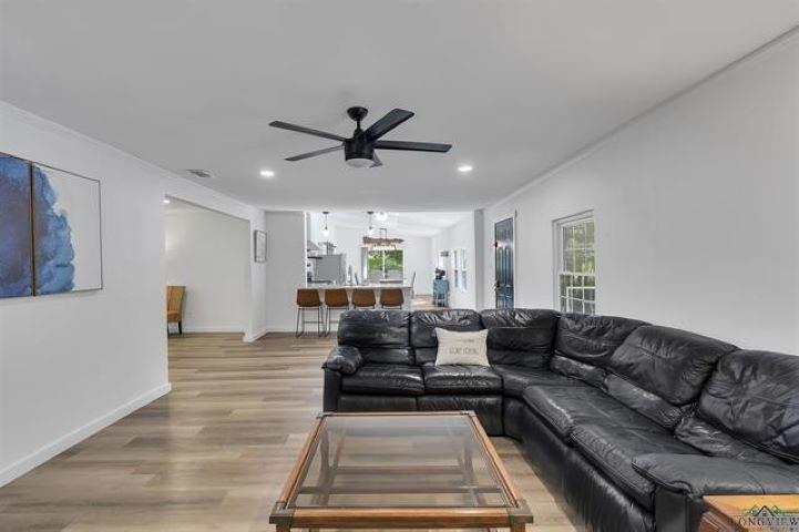 228 Stuart Drive Property Photo 13