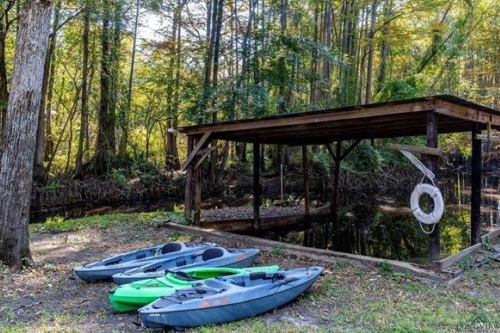228 Stuart Drive Property Photo 24