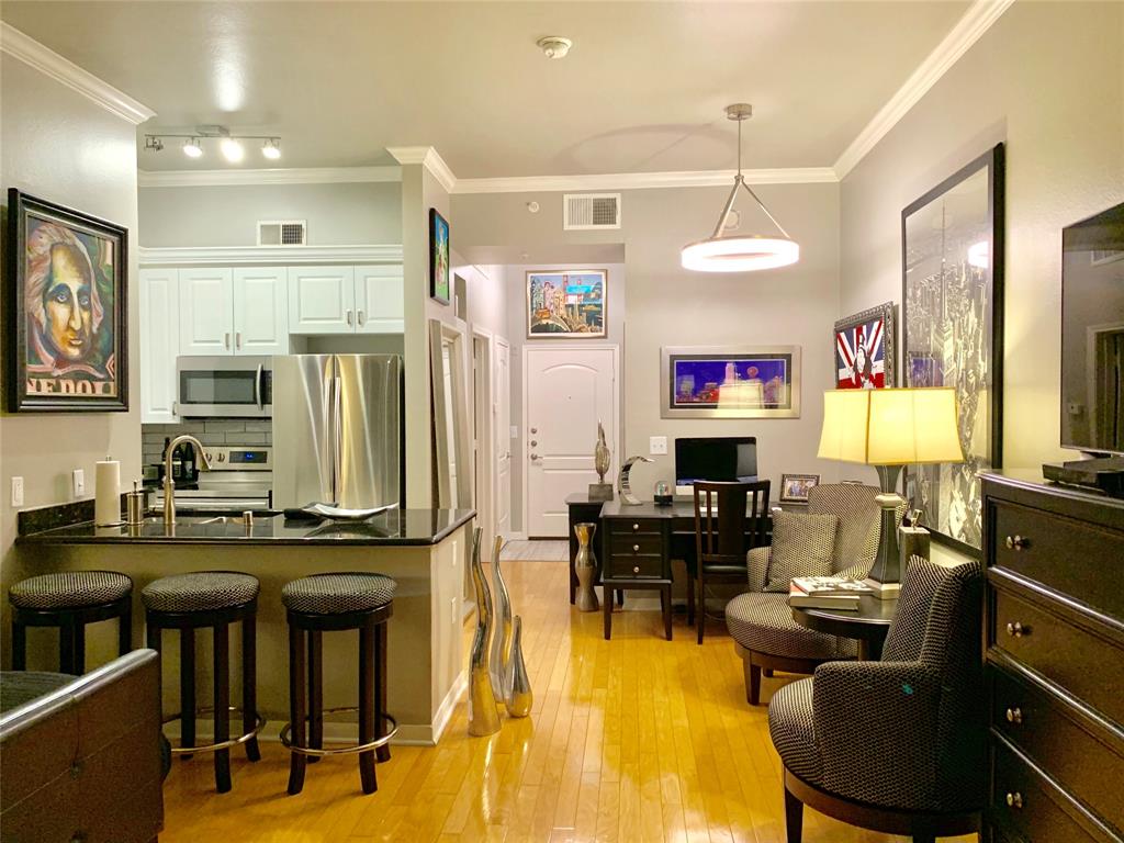 3225 Turtle Creek Boulevard Property Photo