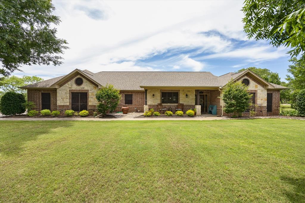1096 Black Hawk Trail Property Photo 1