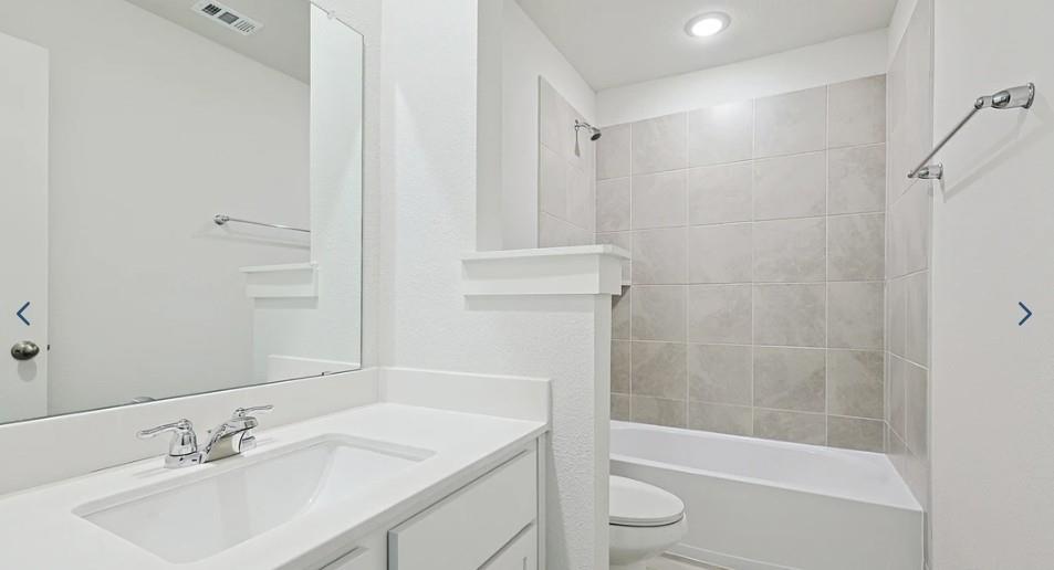 520 Weller Road Property Photo 3