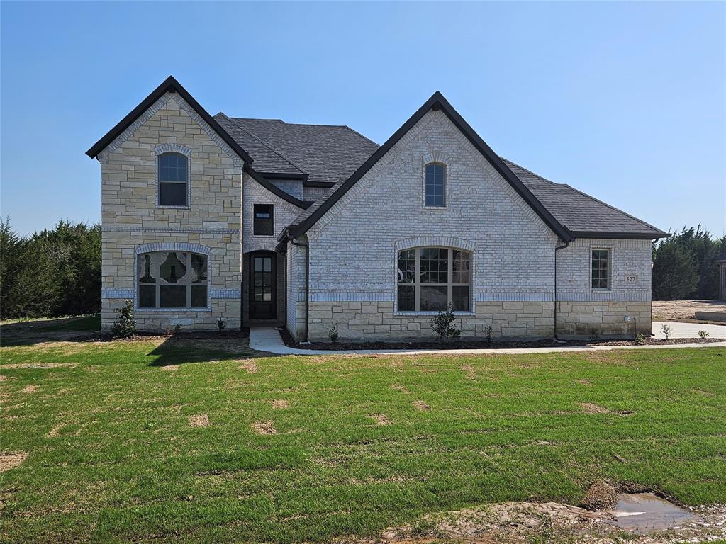 327 Magnolia Court Property Photo