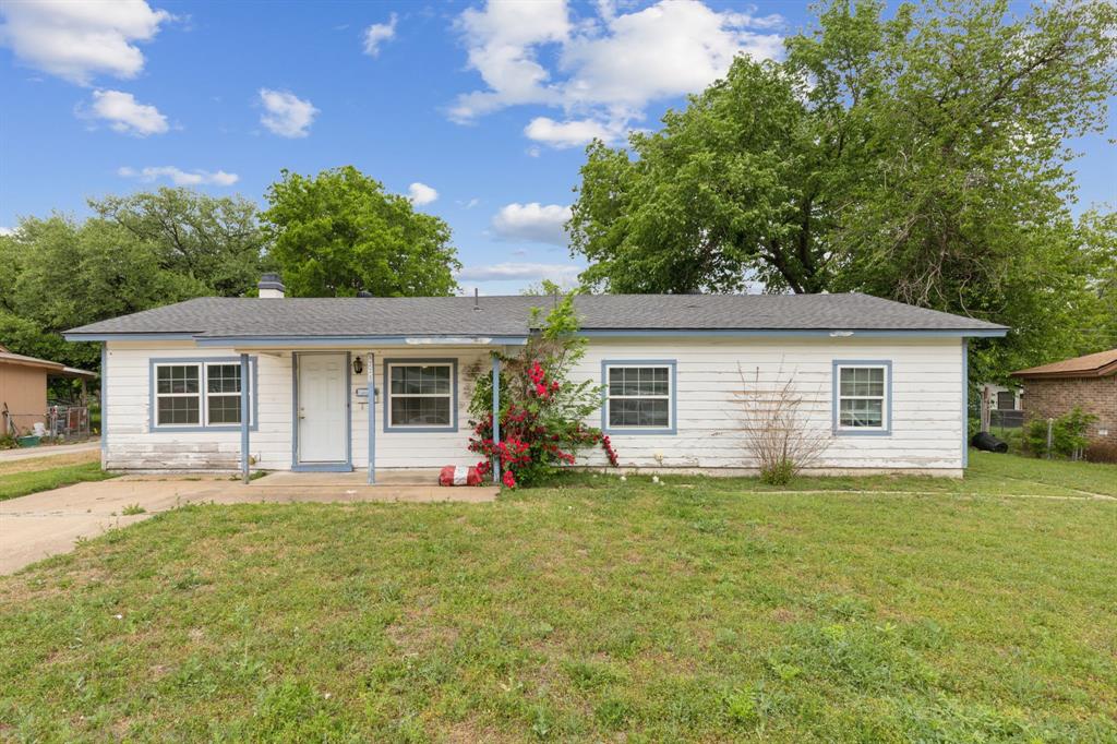 5225 Ira Street Property Photo 1