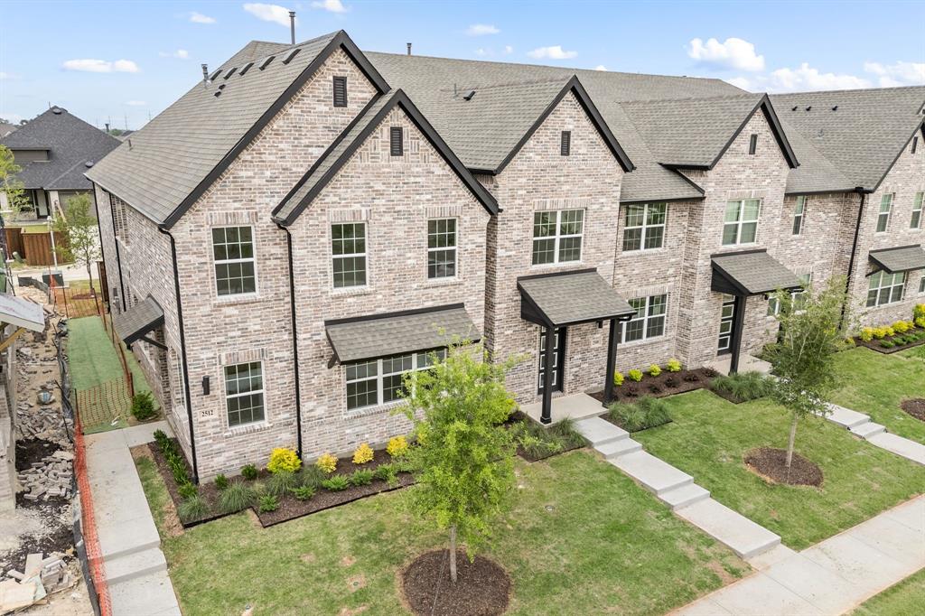 2512 Red Tailed Hawk Lane Property Photo 1