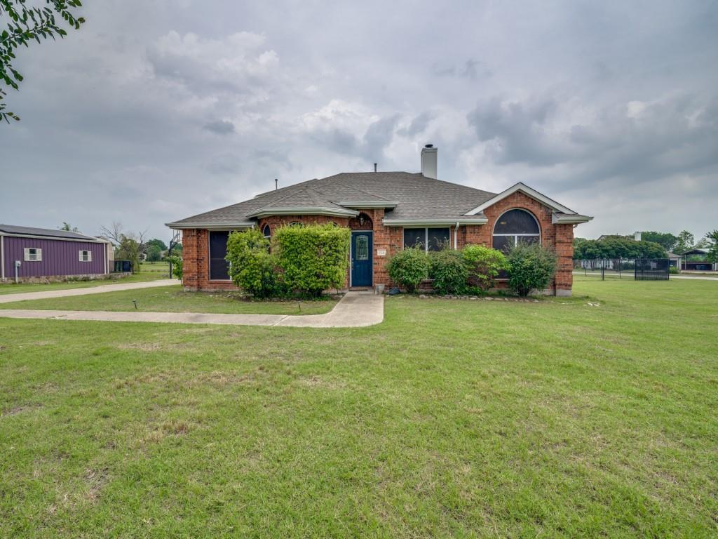 605 Lakeridge Drive Property Photo 1