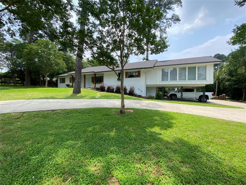 1122 E 70th Street Property Photo