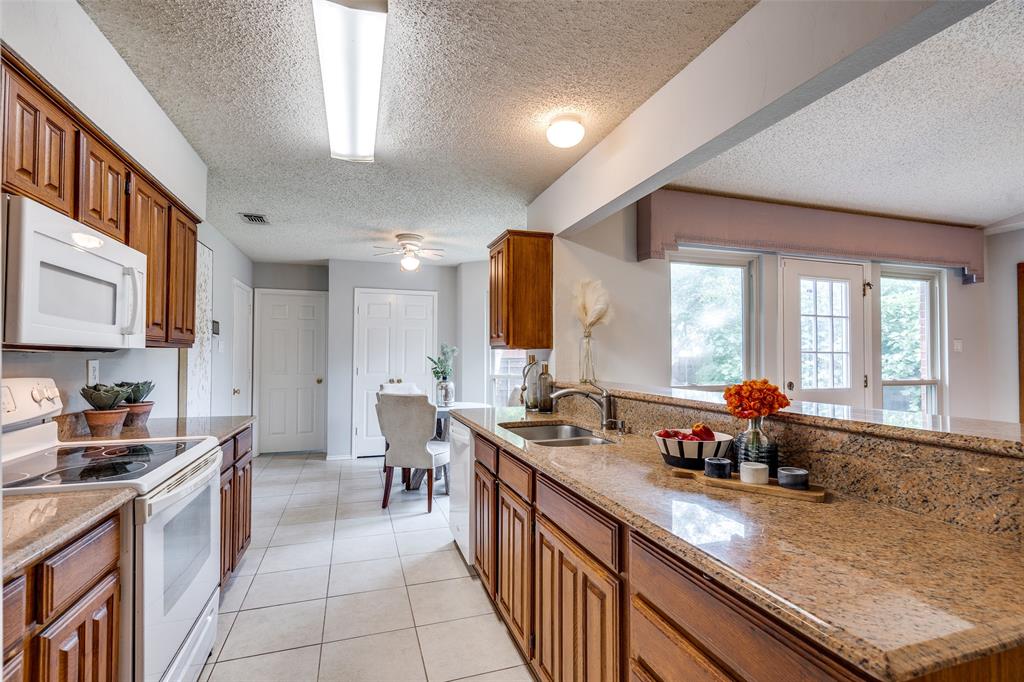 6913 Wesson Drive Property Photo 11