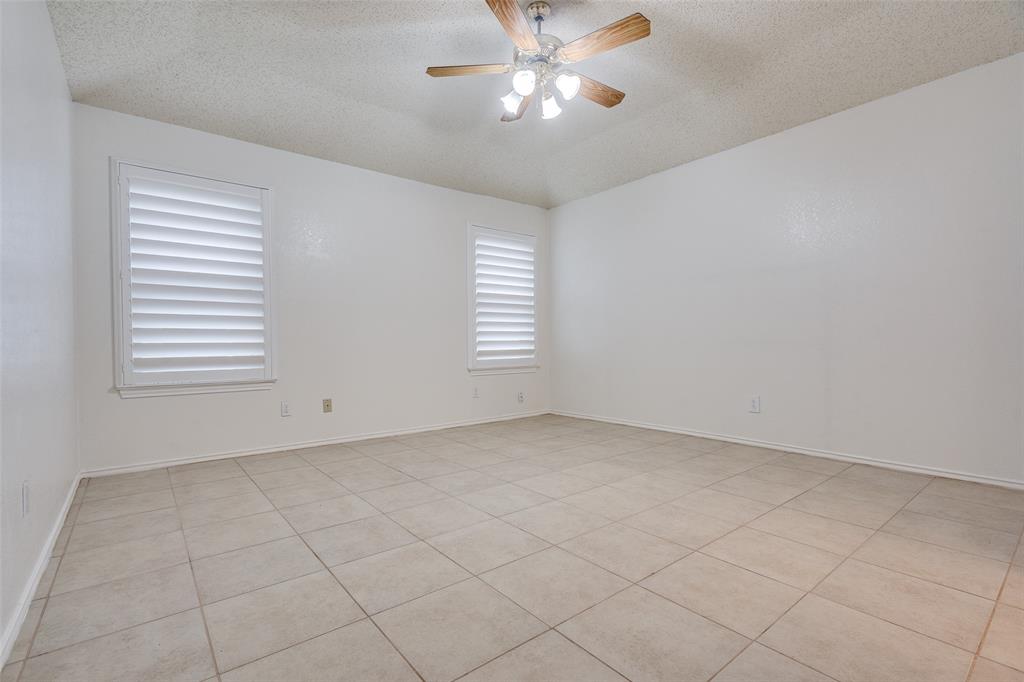 6913 Wesson Drive Property Photo 14