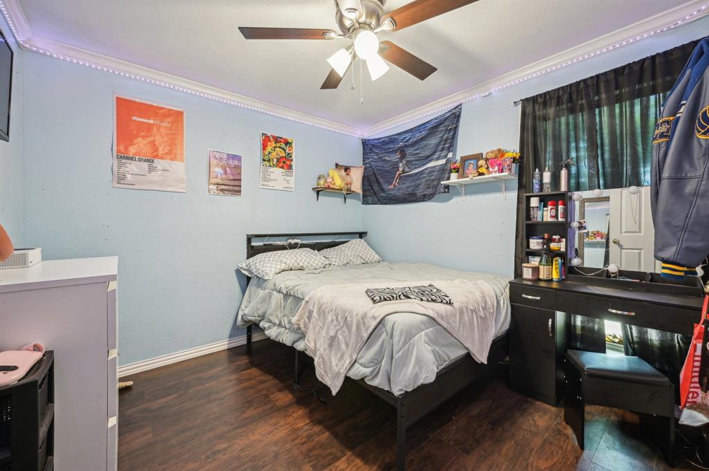 104 S Cedar Street Property Photo 15