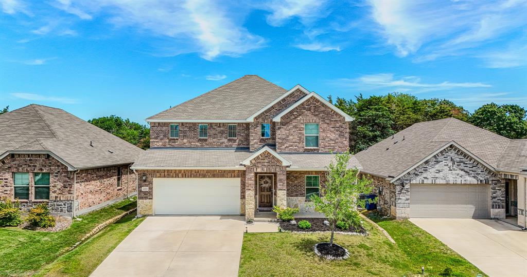 223 Luna Lane