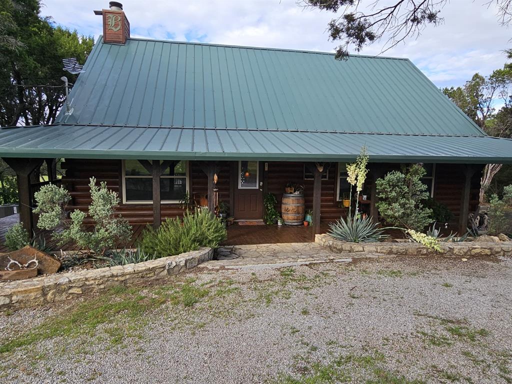 231 County Road 1523 Property Photo 1