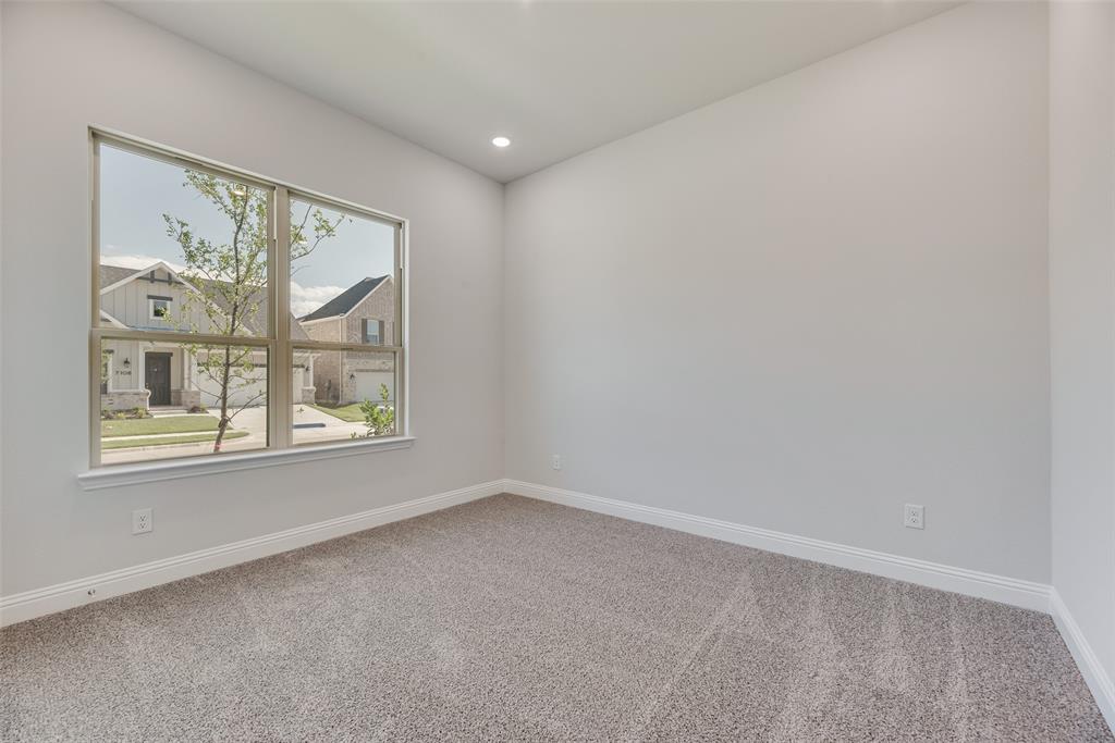 7111 Manhattan Drive Property Photo 22
