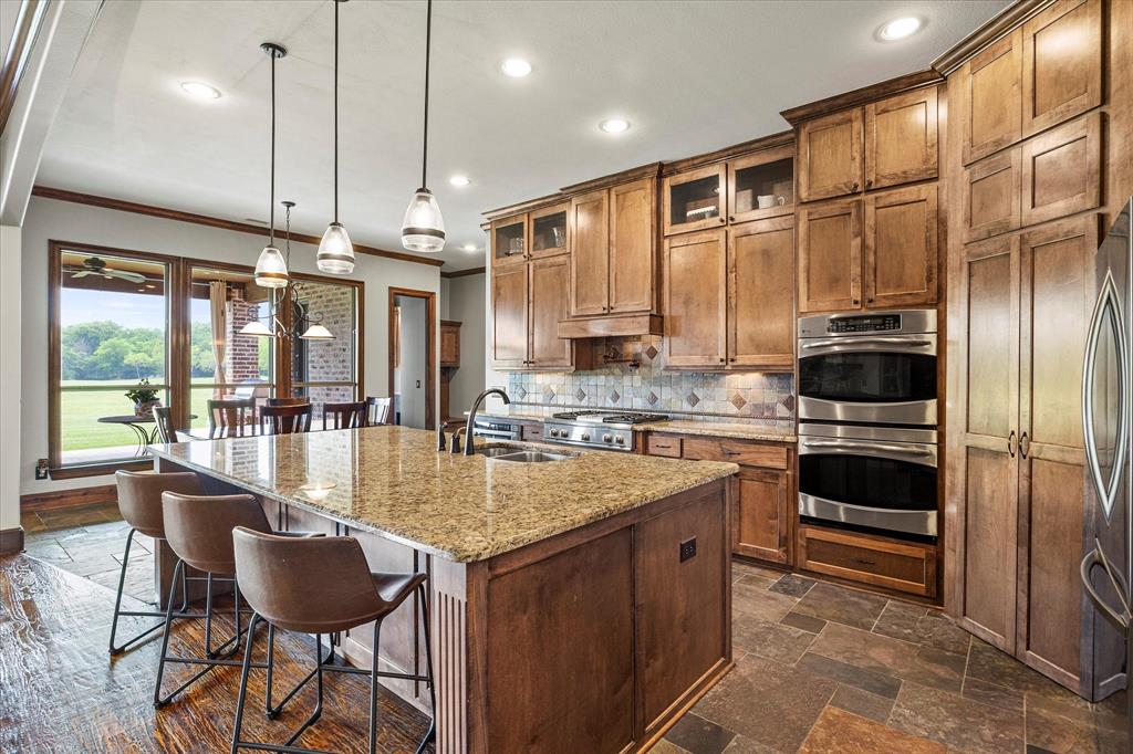 2035 Hodges Lake Drive Property Photo 15