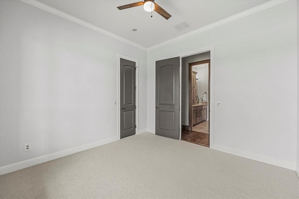 2035 Hodges Lake Drive Property Photo 31