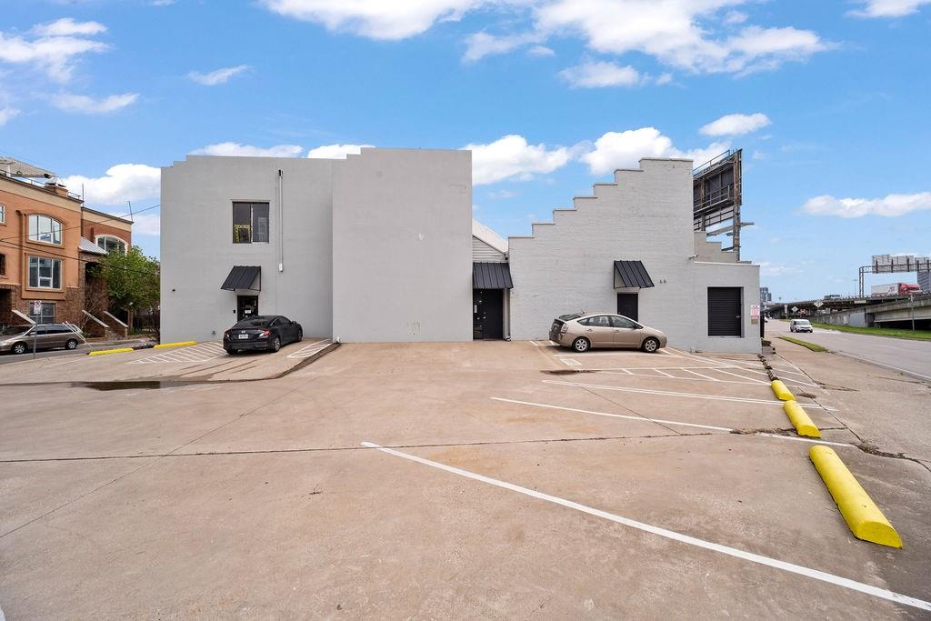 2909 San Jacinto Property Photo 1