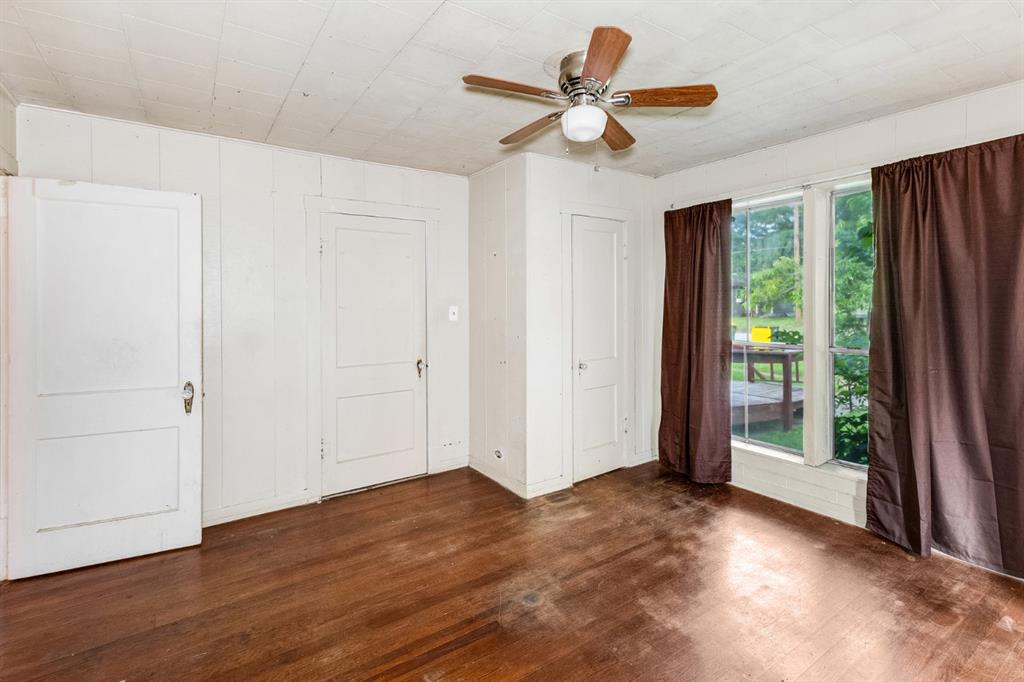 305 S Rusk Street Property Photo 7