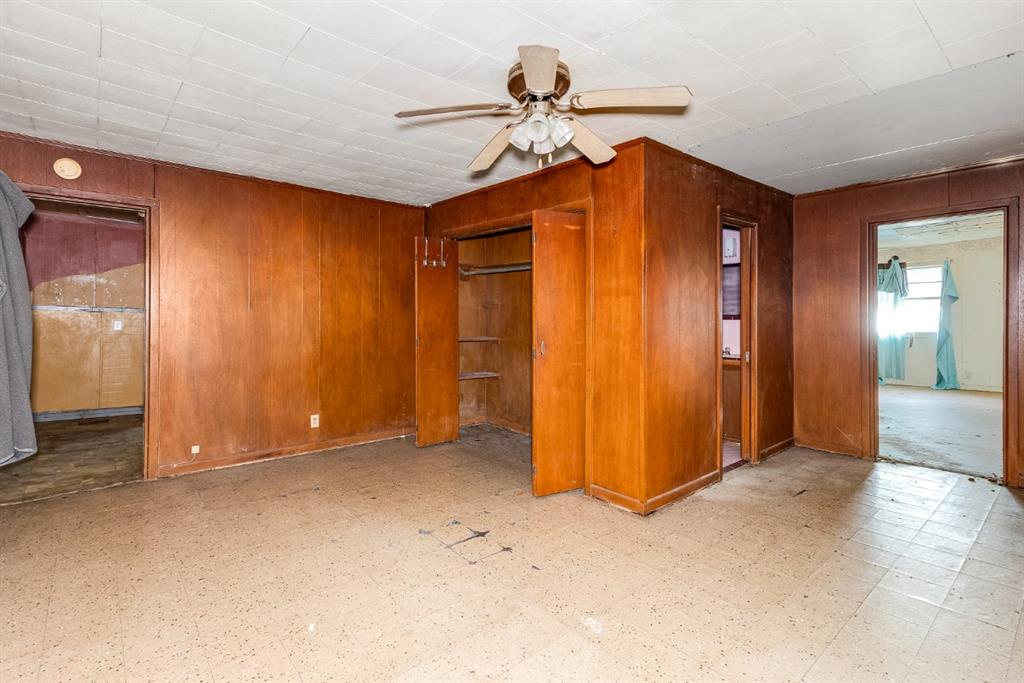 305 S Rusk Street Property Photo 17