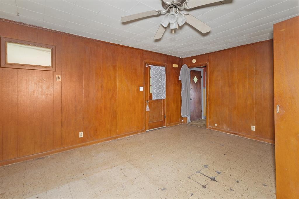 305 S Rusk Street Property Photo 18