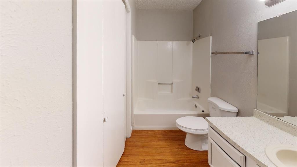 9696 Walnut Street 1203 Property Photo 5