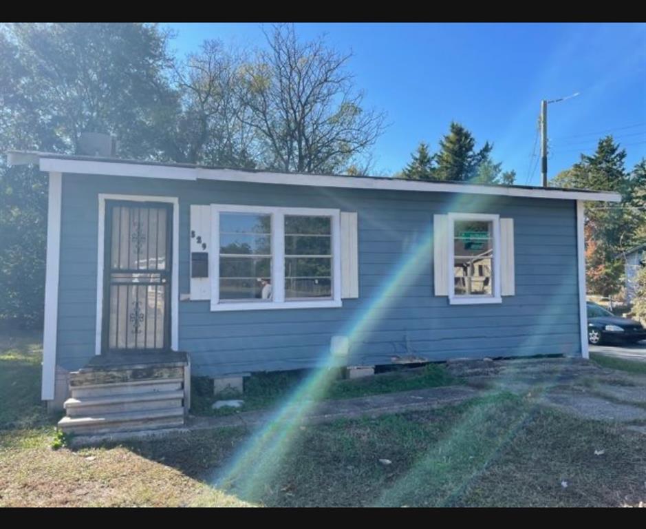 529 Sassafras Avenue Property Photo
