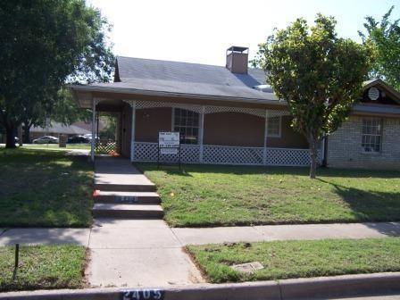 2405 Willow Oak Drive Property Photo