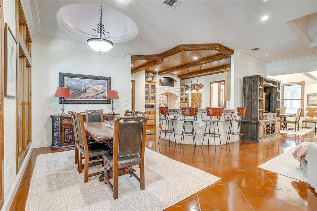 142 Wood Oak Trail Property Photo 11