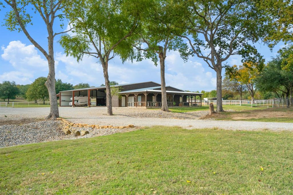 142 Wood Oak Trail Property Photo 29