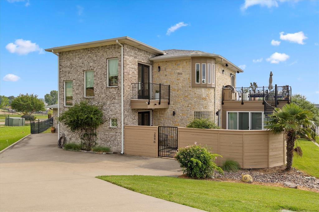 299 Harborview Drive Property Photo 1