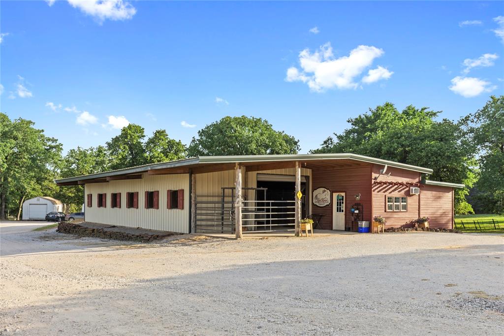 8016 E Us Hwy 82 Property Photo 6