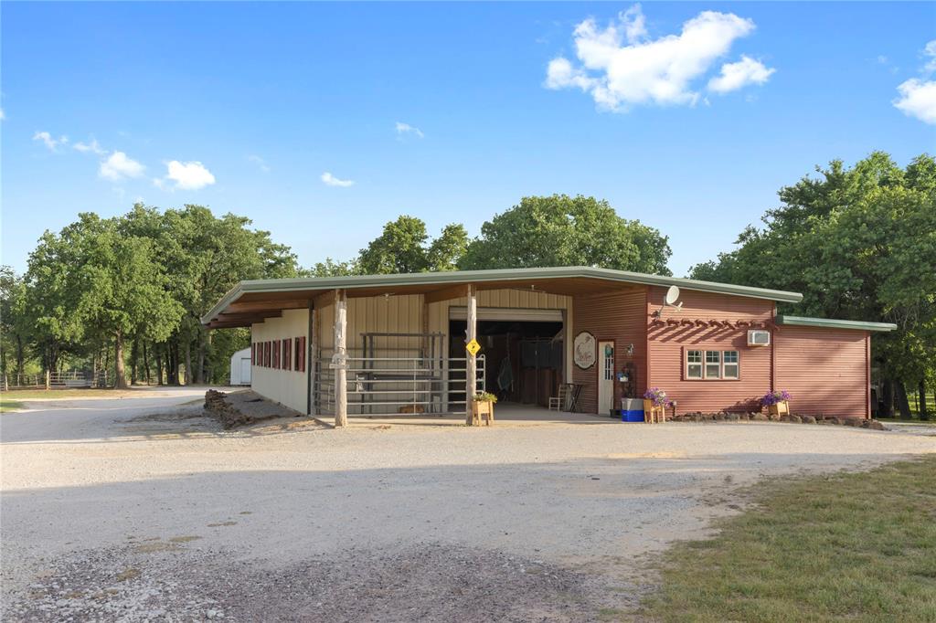 8016 E Us Hwy 82 Property Photo 9
