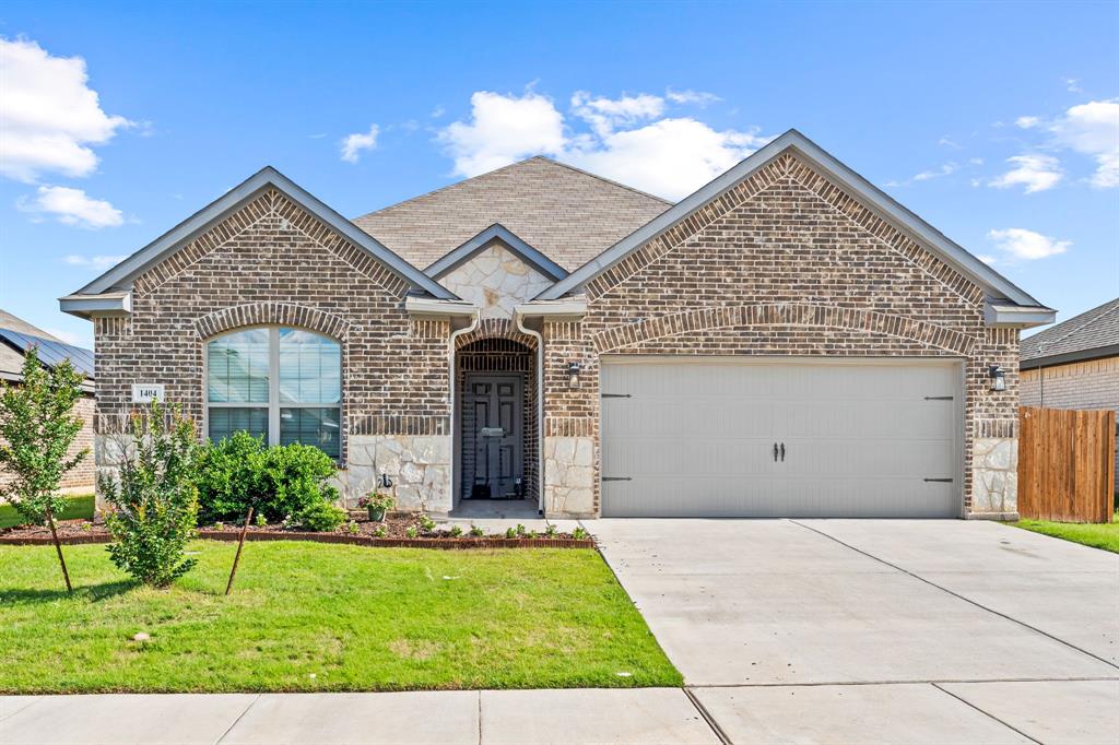 1404 Eagle Nest Drive Property Photo 1