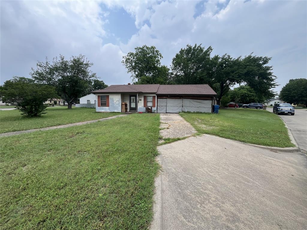 1716 Globe Avenue Property Photo