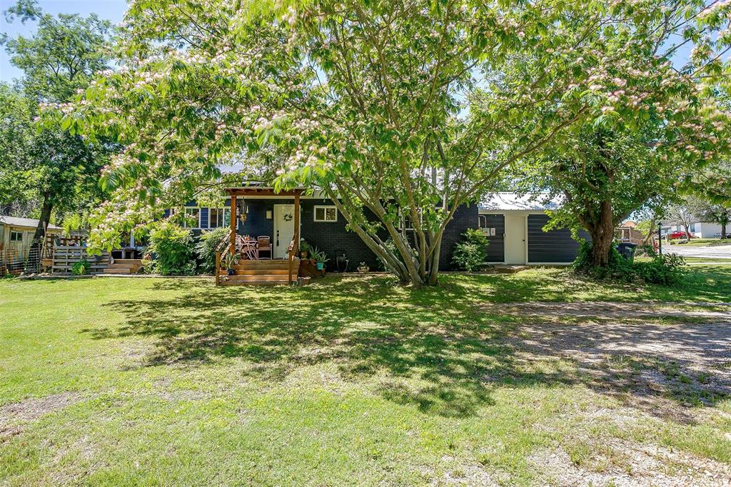 124 Oakridge Drive Property Photo