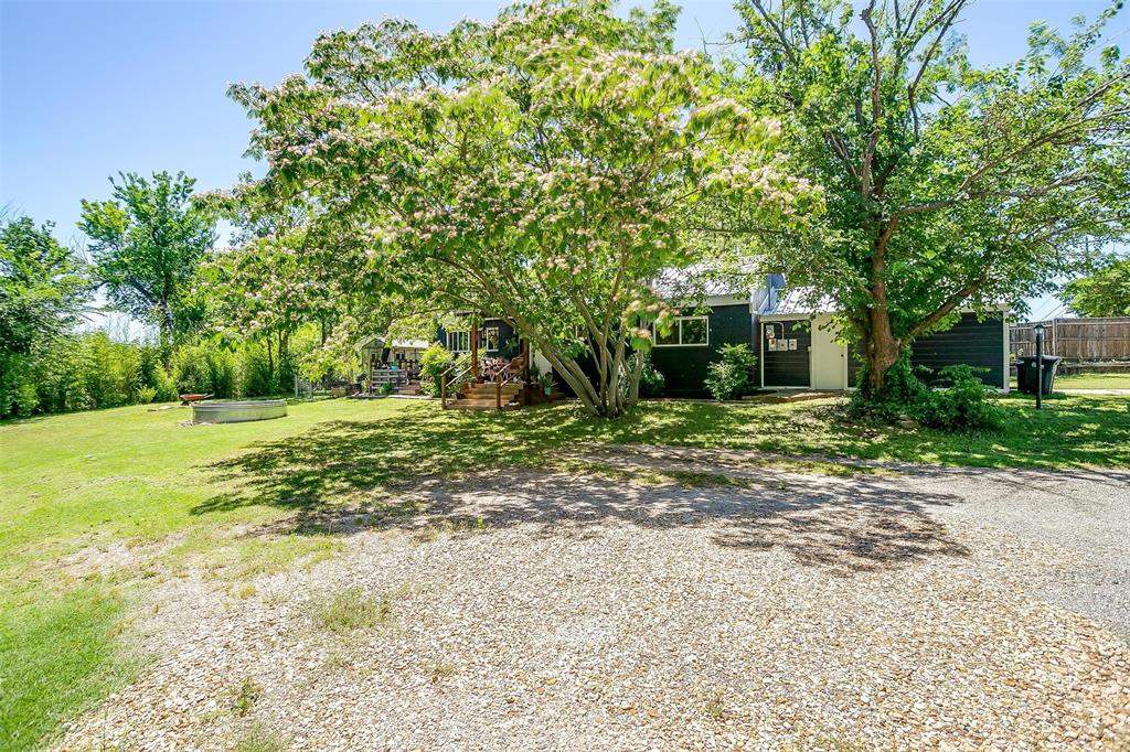 124 Oakridge Drive Property Photo