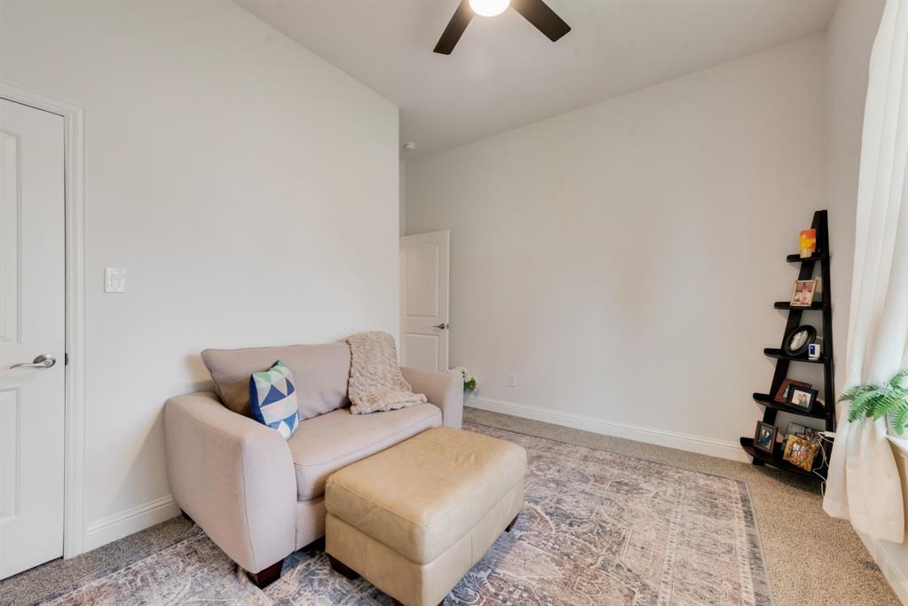 391 E Lamar Street Property Photo 19