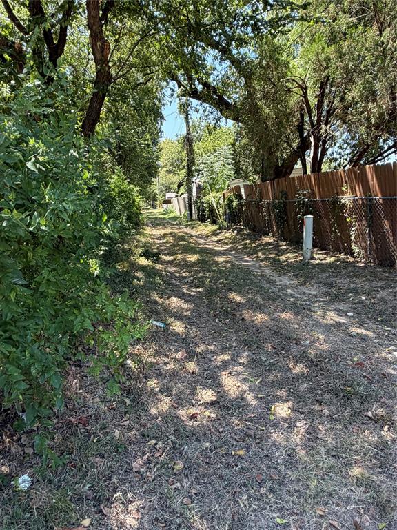 801 Grande Drive Property Photo 15