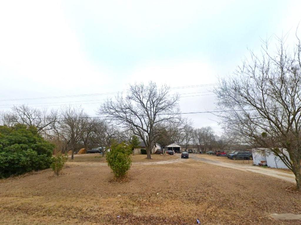 0 W Fm 813 Property Photo 1