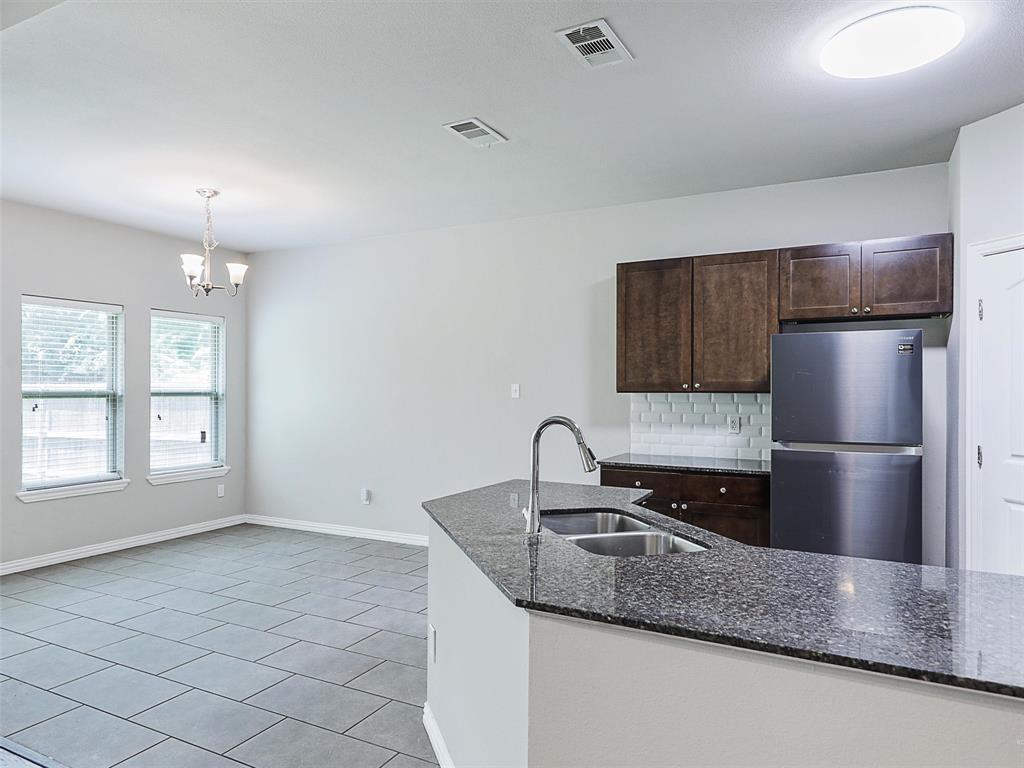 8425 Whitney Drive Property Photo 5