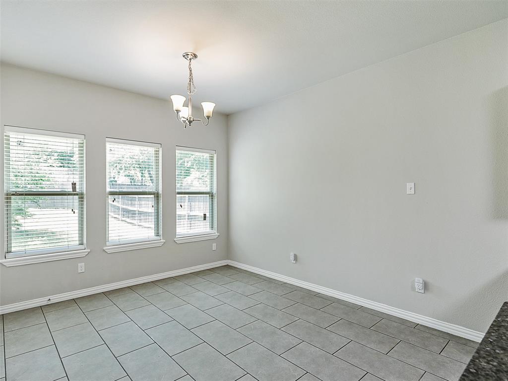 8425 Whitney Drive Property Photo 8