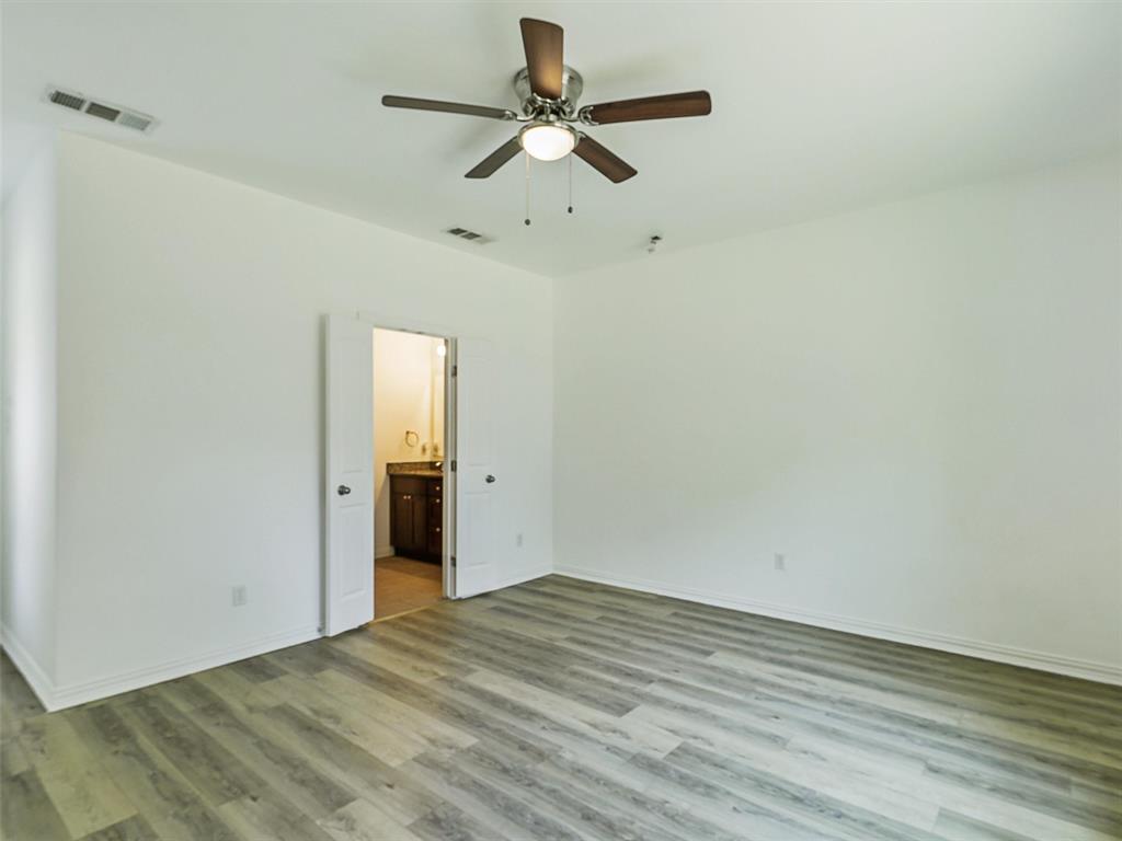 8425 Whitney Drive Property Photo 10