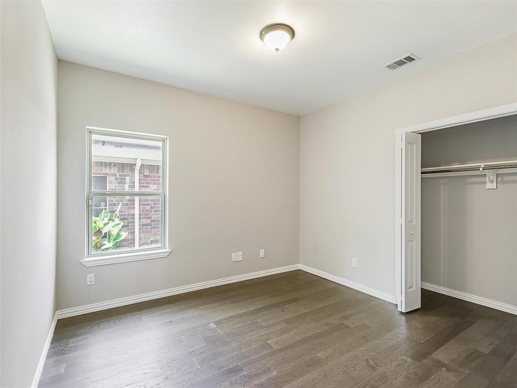 8425 Whitney Drive Property Photo 18