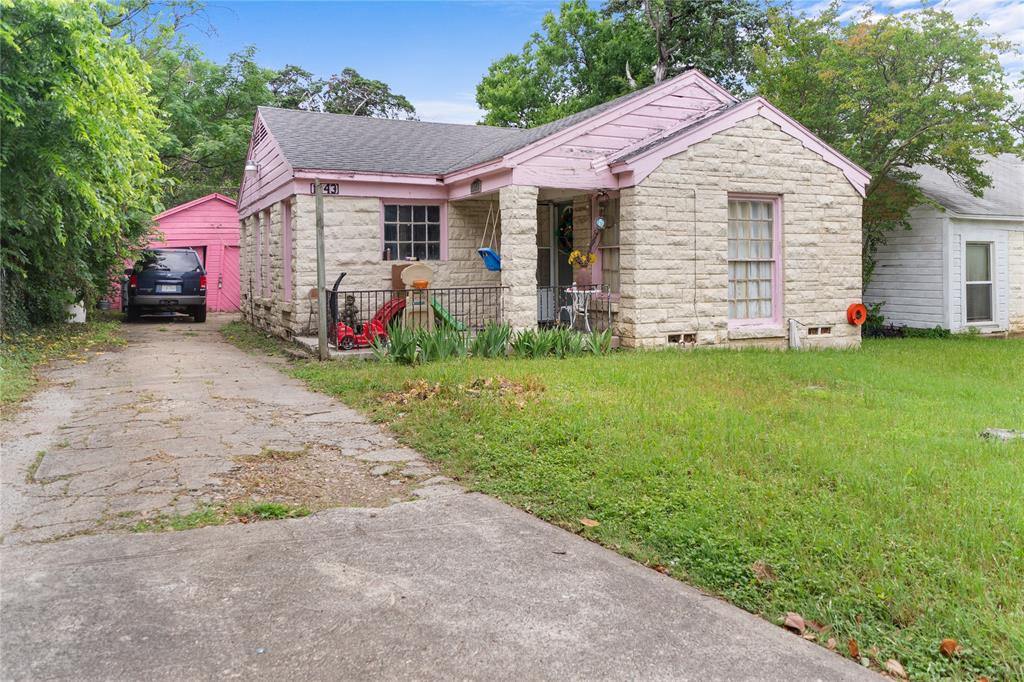 1343 Arizona Avenue Property Photo 1